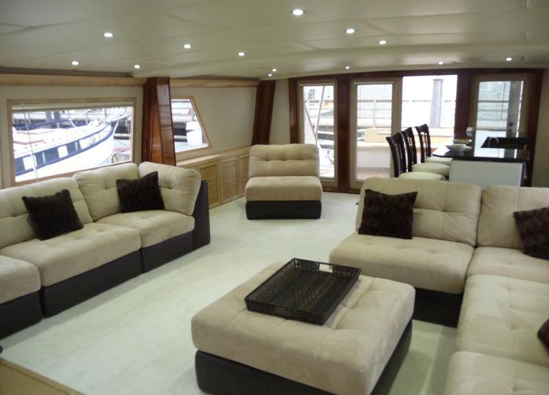 Motor Yacht JUSTINE -  Main Salon looking Aft.jpg