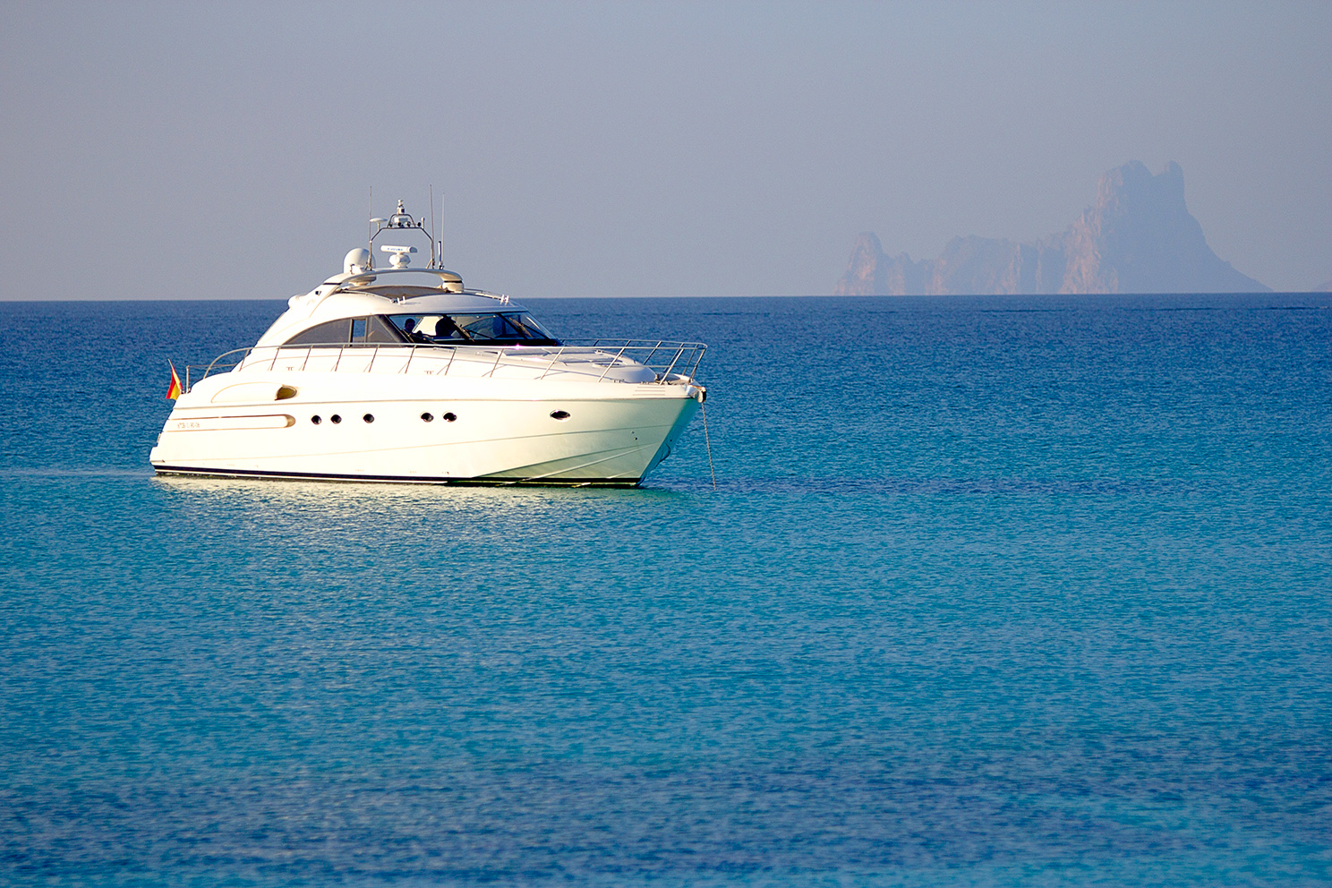Motor Yacht MANZANA - Yacht.jpg