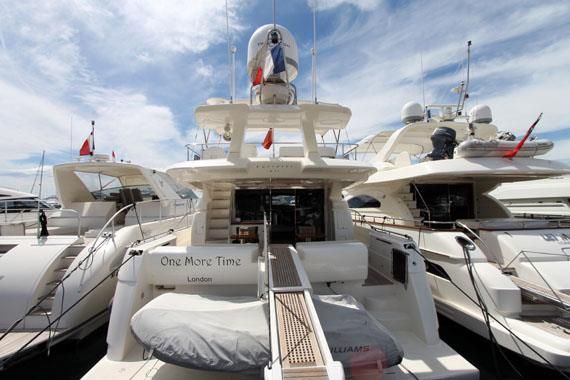 Motor Yacht ONE MORE TIME - Stern view.jpg