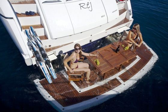 Motor Yacht Rej -  Swim Platform.jpg