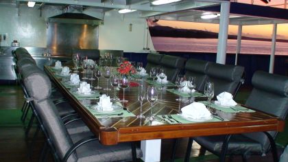 Motor Yacht SARSEN - Outside Dining with BBQ facilities.JPG