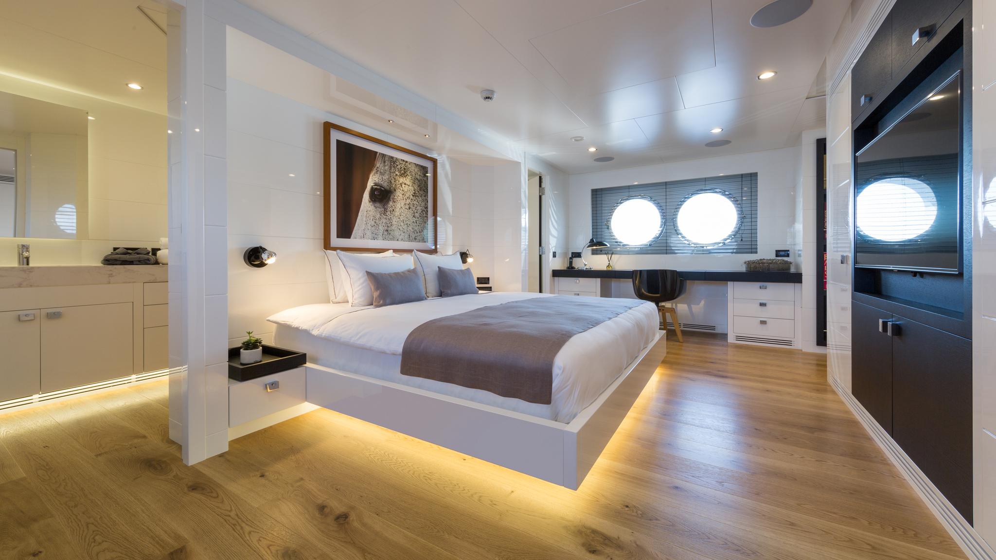 Motor Yacht Sexy Fish - Tansu Yachts - master cabin.jpg
