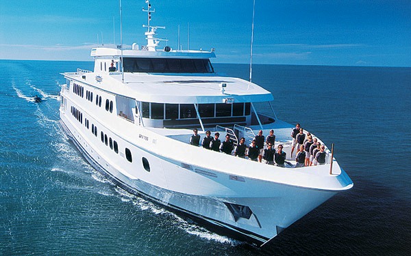 Motor Yacht True North  Main.jpg