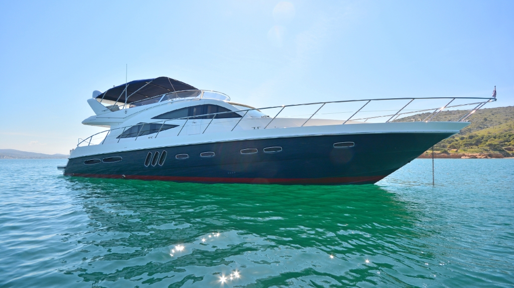 Motor Yacht WAVE MASTER - 002.jpg