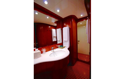 Motor yacht ALTAIR -  Bathroom.jpg
