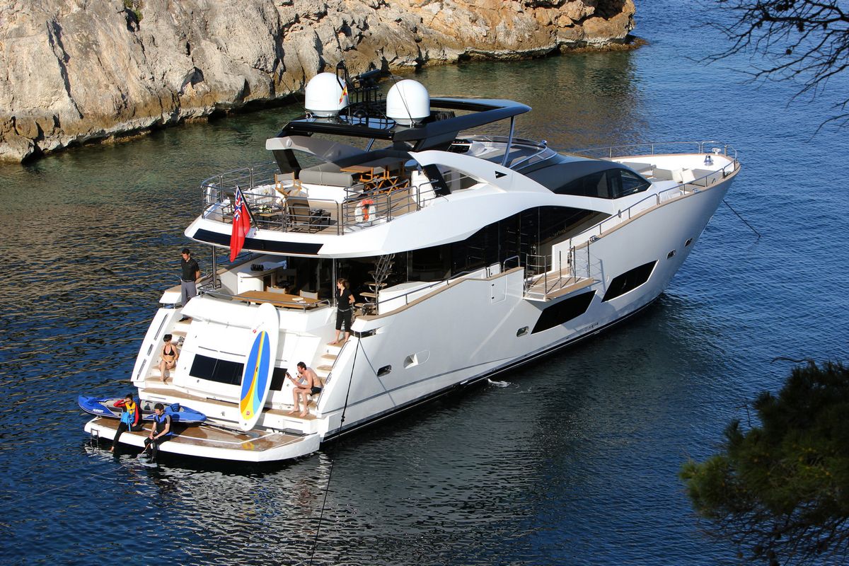 Motor yacht AQUA LIBRA - 017.jpg