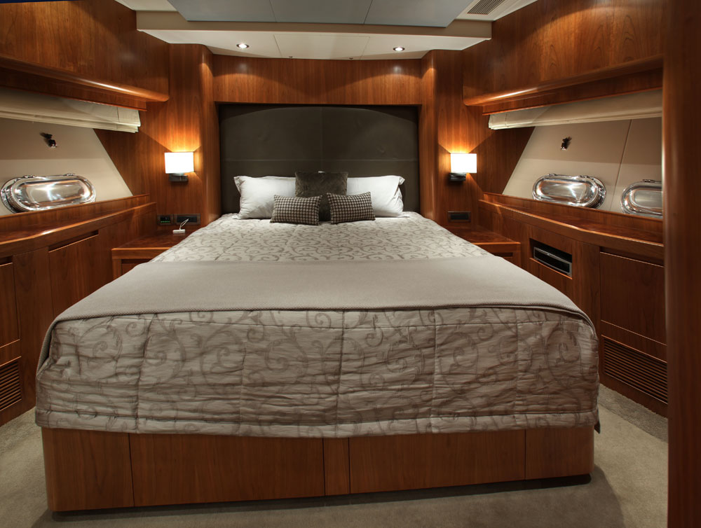 Motor yacht AQUARIUS - Double Cabin.jpg
