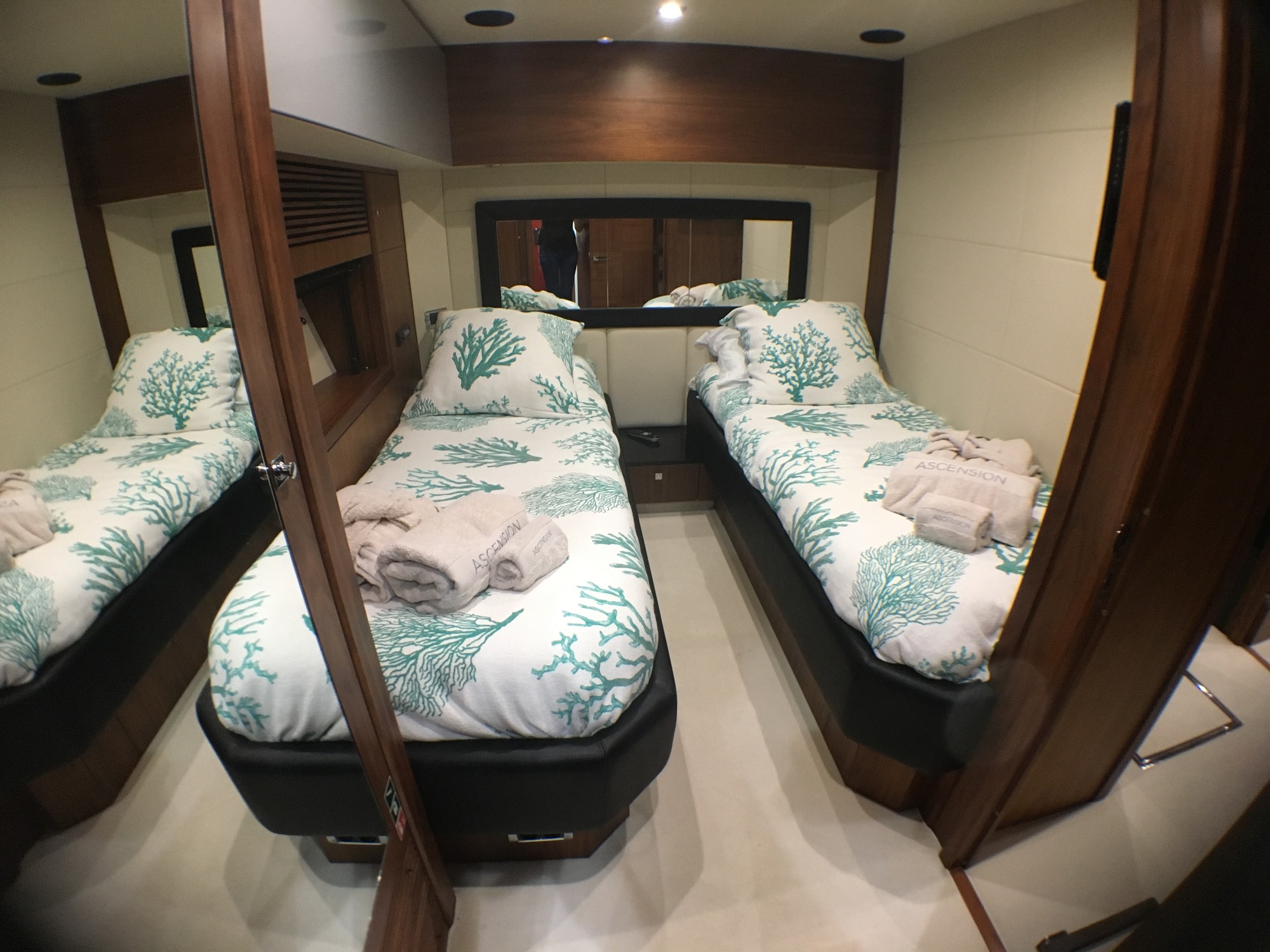 Motor yacht ASCENSION -  008.JPG