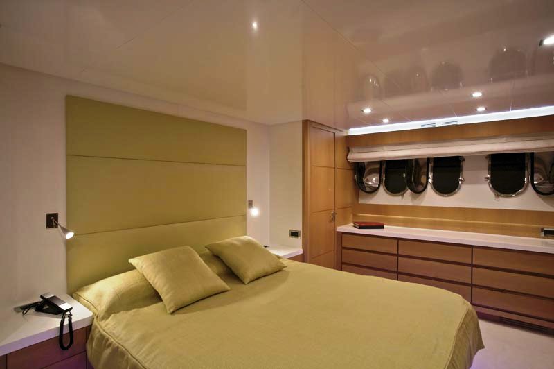 Motor yacht Anassa -  VIP Cabin.jpg