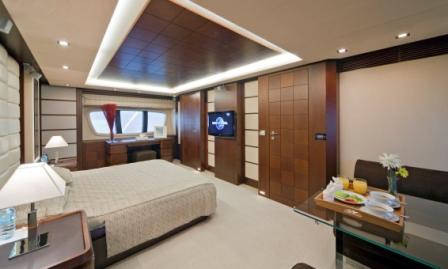 Motor yacht Andreika -  Master Cabin.jpg