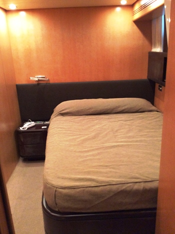 Motor yacht DOUBLE XELLE -  Cabin 3.jpg