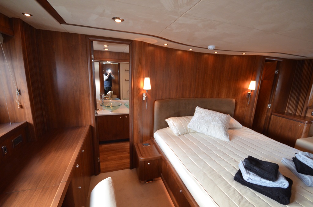 Motor yacht HOOLIGAN - Maser Cabin View 3.jpg