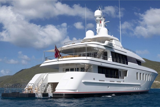Motor yacht Helix the 5th F45 Vantage motor yacht by Feadship .jpg