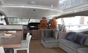 Motor yacht IROCK -  Formal Salon.jpg
