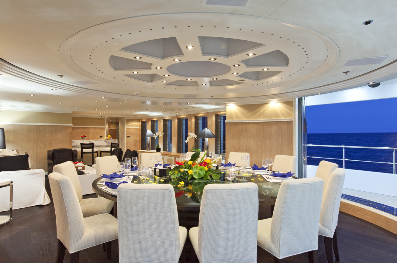 Motor yacht KINTA -  Formal Dining.jpg
