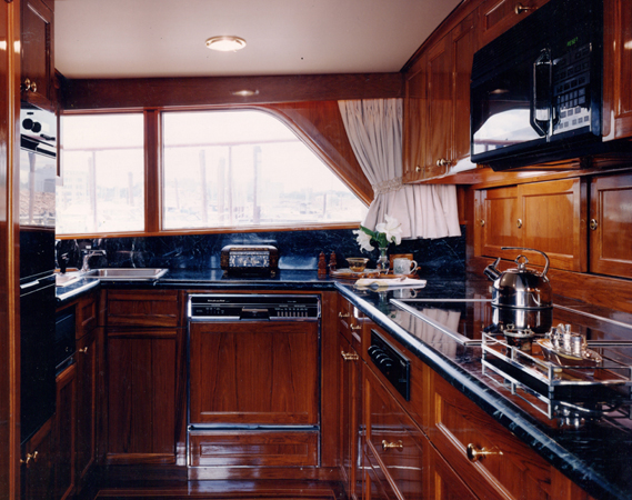 Motor yacht Keldi -  Galley.jpg