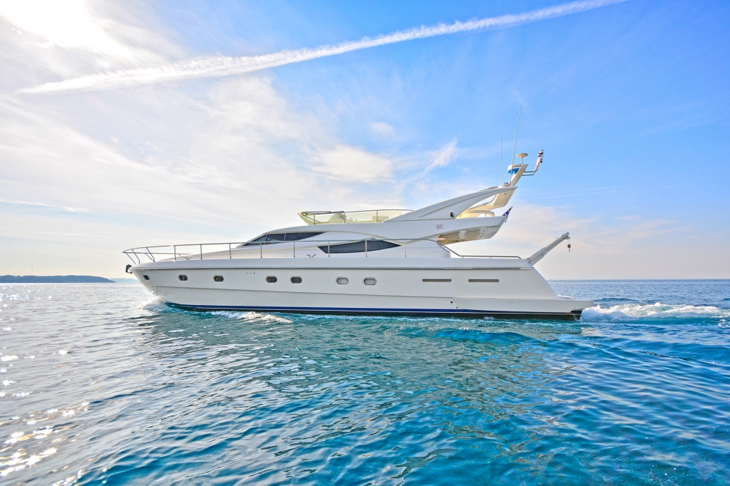 Motor yacht LADY A - Cruising.jpg