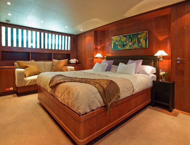 Motor yacht LEILA LINA -  Master Cabin.jpg