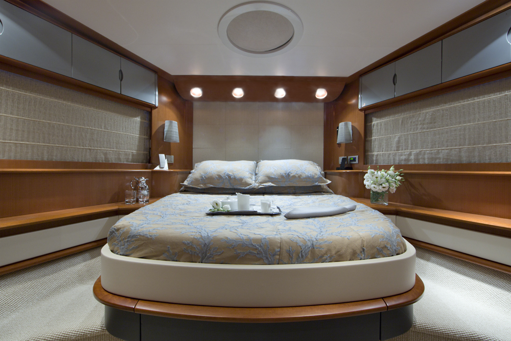 Motor yacht LULU -  VIP Cabin.jpg