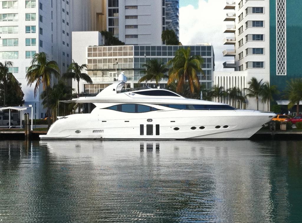 Motor yacht MIA -  Main.jpg