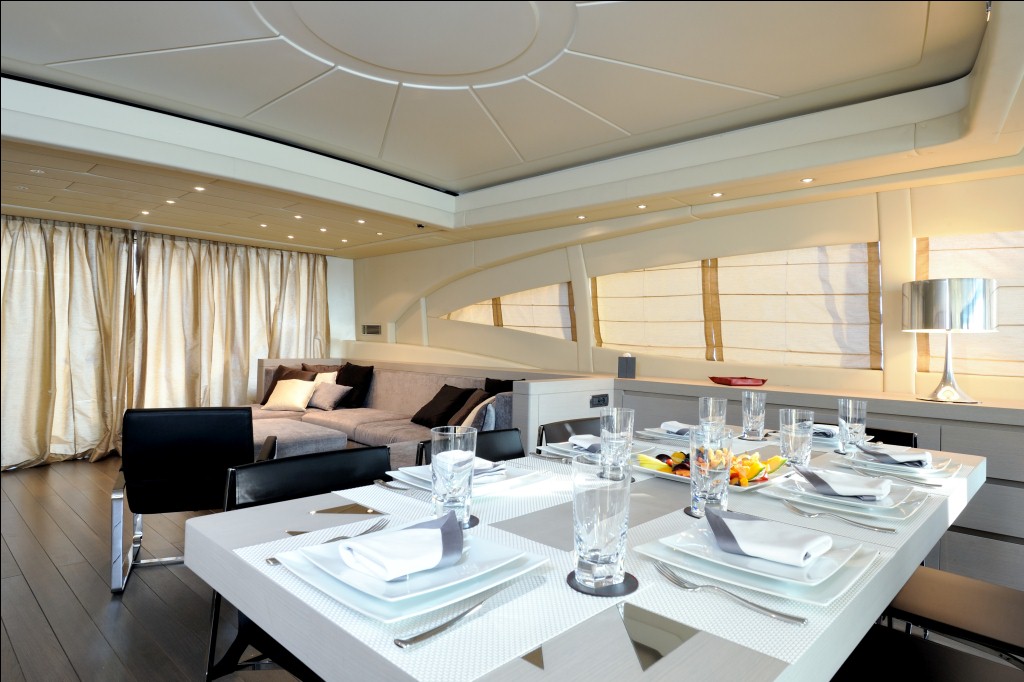 Motor yacht MOSKING - Dining Area 2.jpg