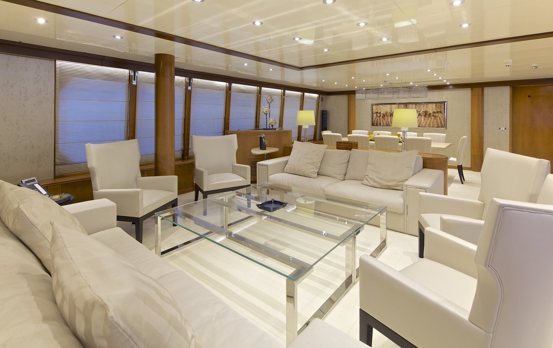 Motor yacht O'LEANNA - 015.jpg