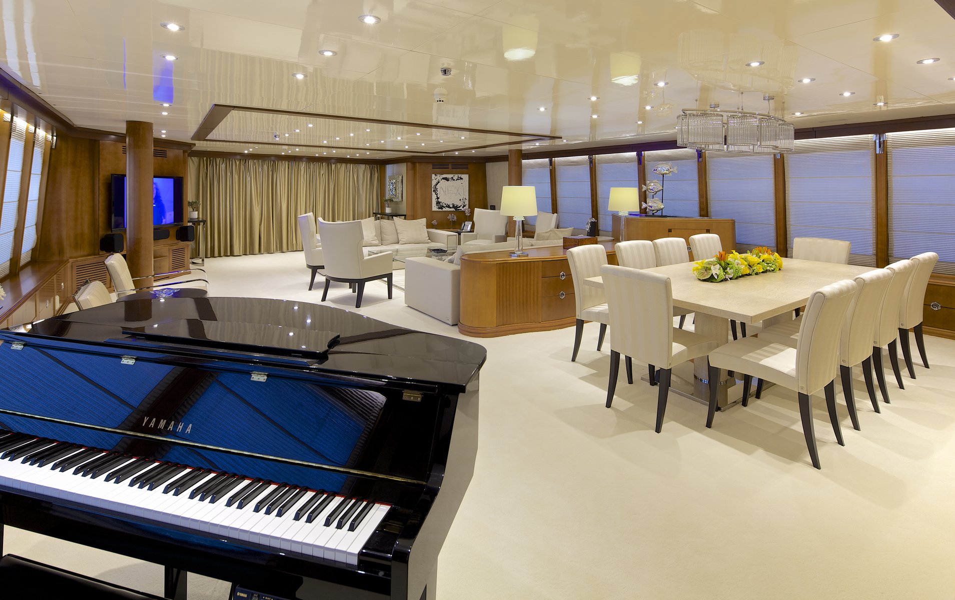 Motor yacht O'LEANNA - 017.jpg
