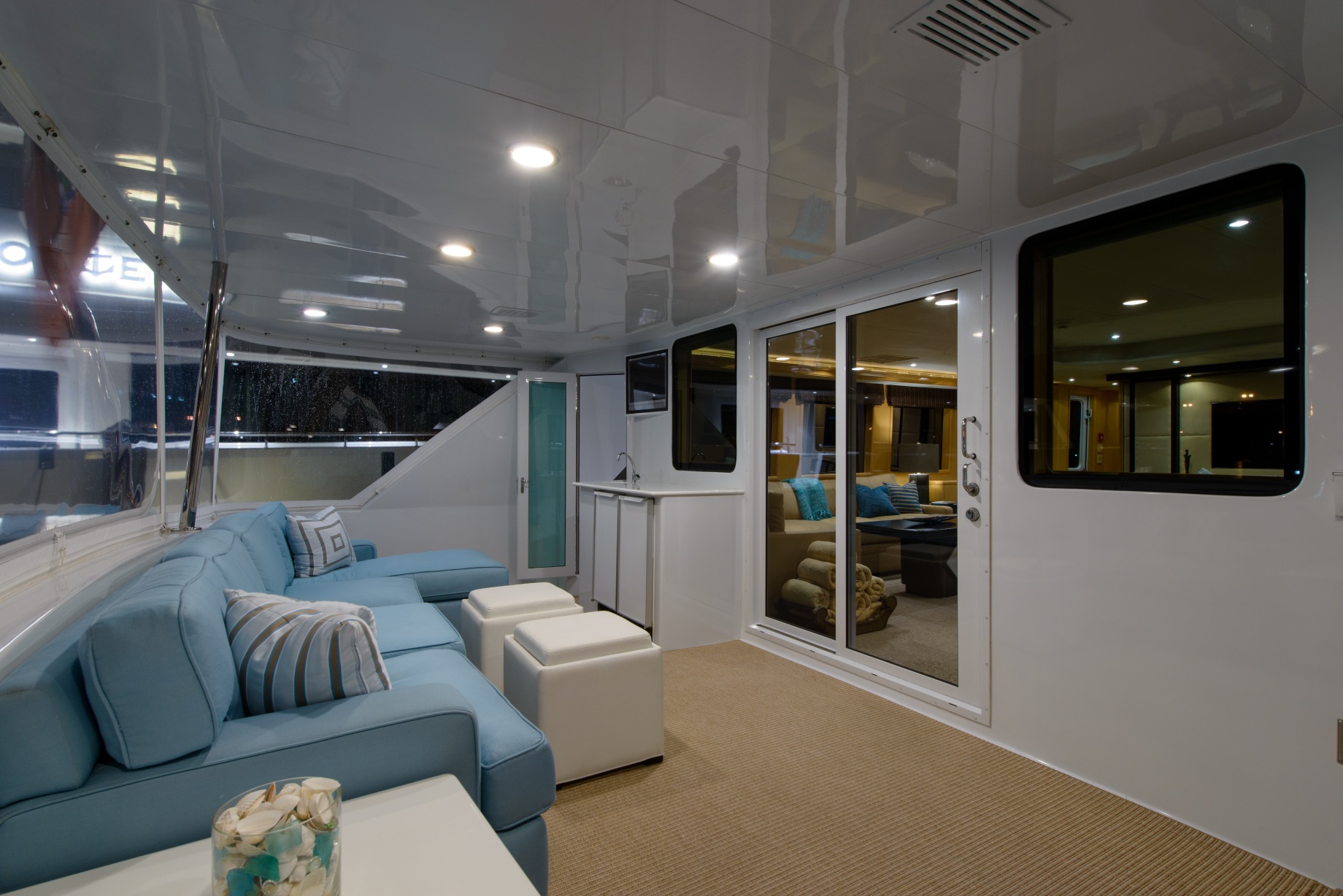 Motor yacht PERFECT LADY - Aft deck.jpg