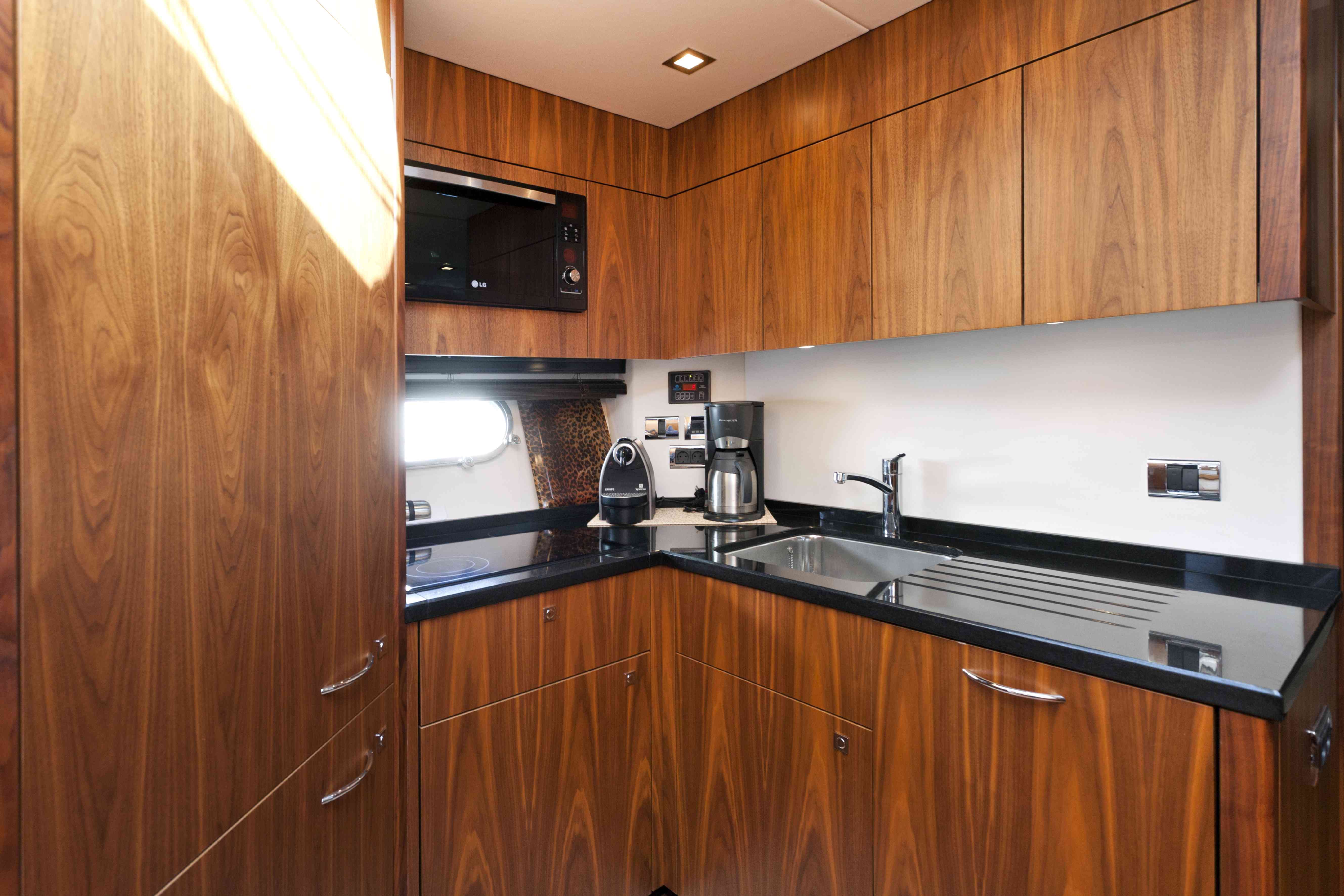 Motor yacht PULSAR - Galley.jpg