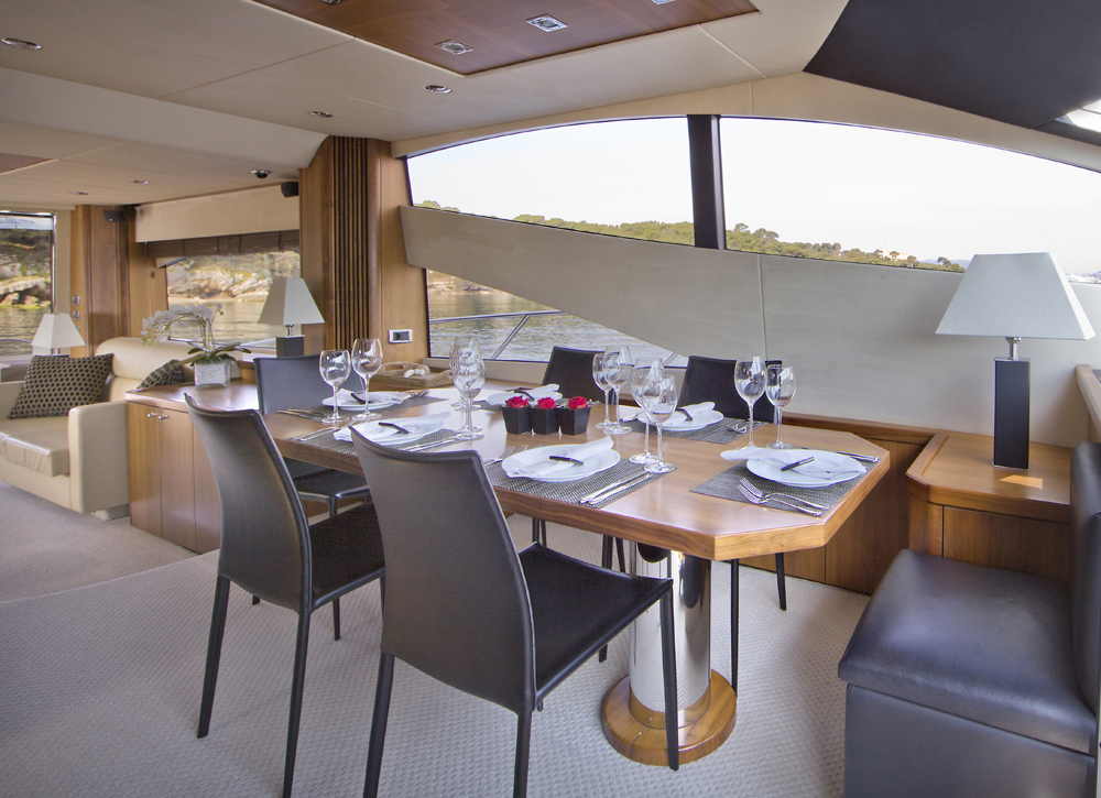 Motor yacht SAMAKANDA -  Dining Area.jpg