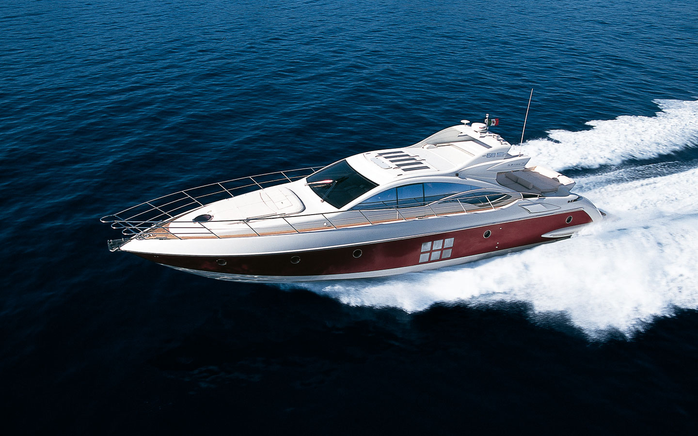 Motor yacht SAPORE DI SALE - From Above.jpg
