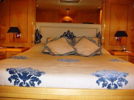 Motor yacht SED -  Master Cabin.jpg