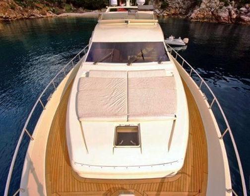 Motor yacht SPLENDIDO -  Bow.jpg