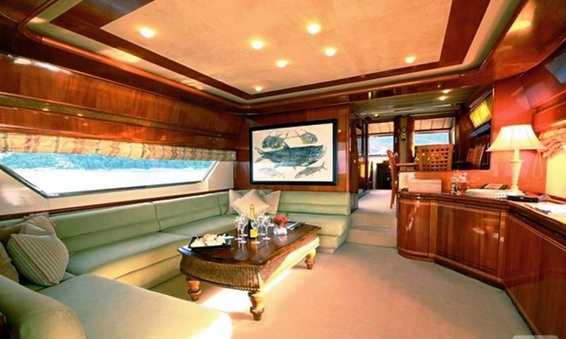 Motor yacht SPLENDIDO -  Salon.jpg