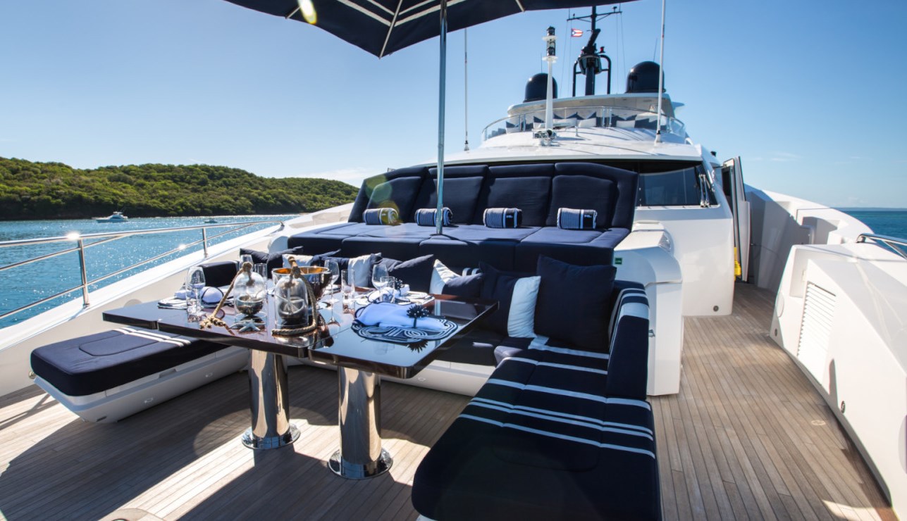 Motor yacht TAKE 5 - 030.jpg