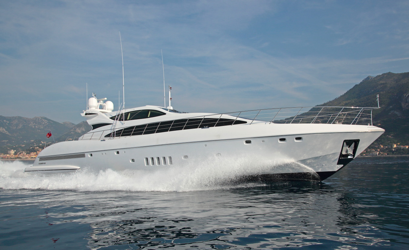 Motor yacht VERA - Profile.jpg
