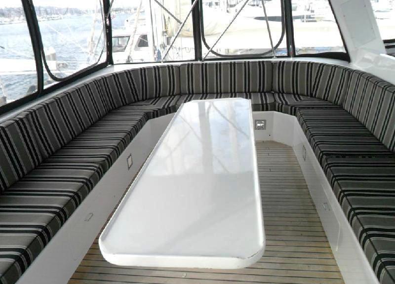 Motor yacht ZIA -  Upper deck Dining.jpg