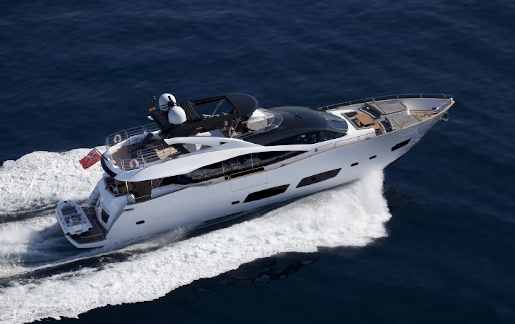 Motoryacht HIGH ENERGY - from above.jpg