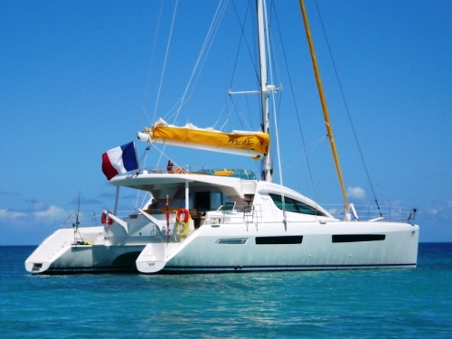 Motu Sailing Catamaran.jpg