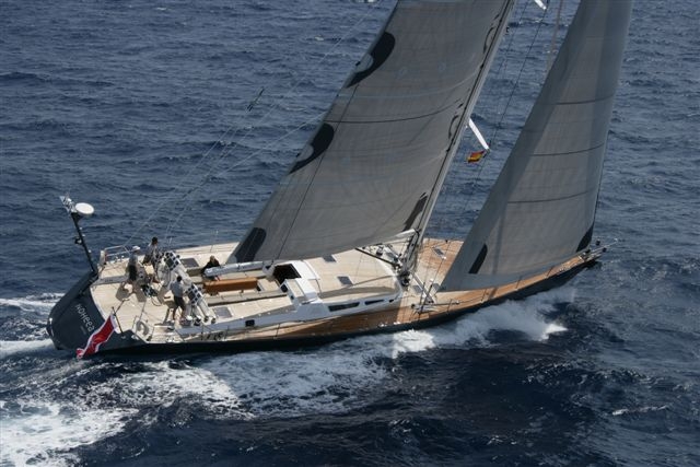 NOHEEA - Sailing to windward.jpg
