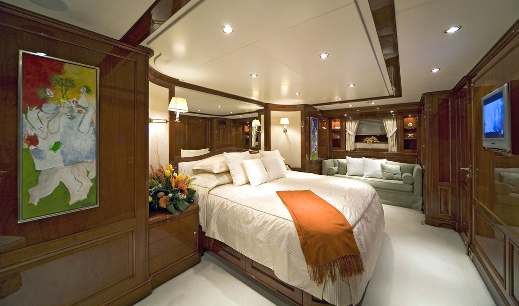 Nanou VIP Stateroom.jpg