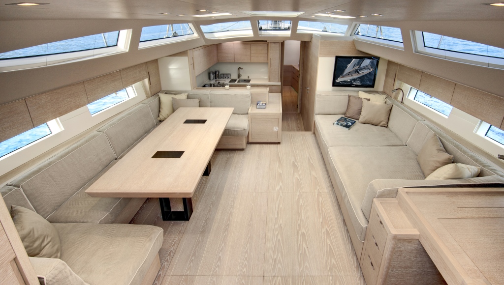 ONE SHOT - Salon from companionway.jpg
