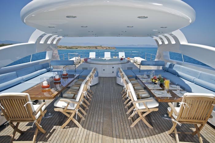 ONEIRO - Sundeck.jpg