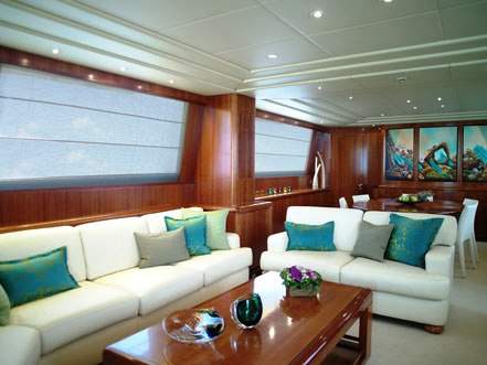 OURANOS -  Salon.jpg