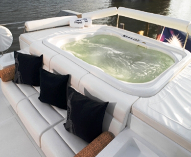 Obrigado Deck Spa Pool.jpg