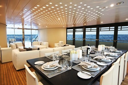 Ocean Sapphire -  Salon 2.jpg