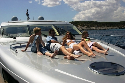 Oracle II Forward Sun Deck.jpg
