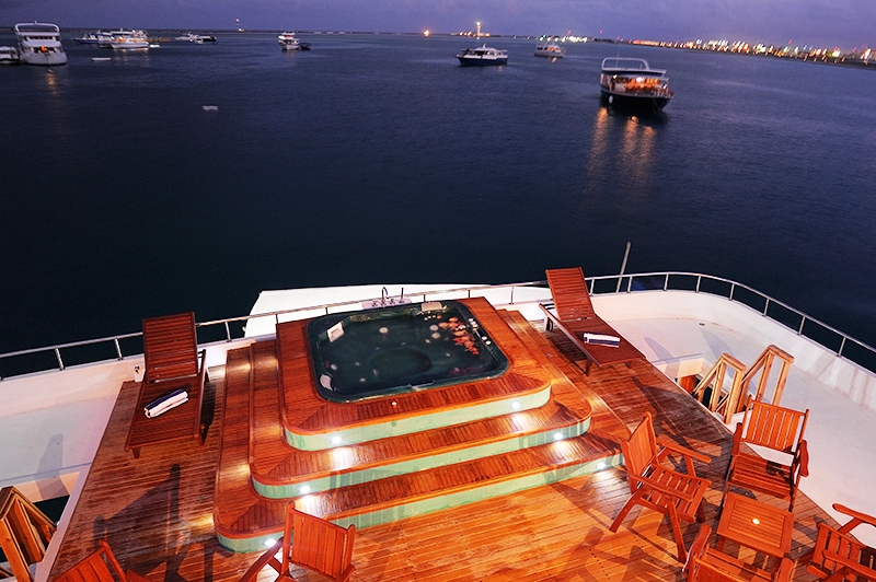 Orion Main Spa Pool.jpg