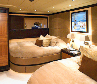 Oscar 2 twin bedroom.jpg