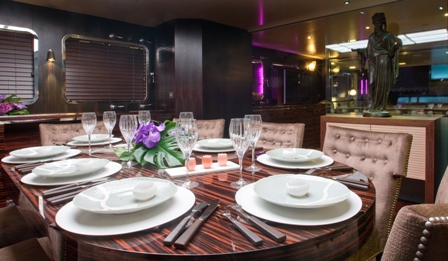 PAOLYRE - Dining Table.jpg